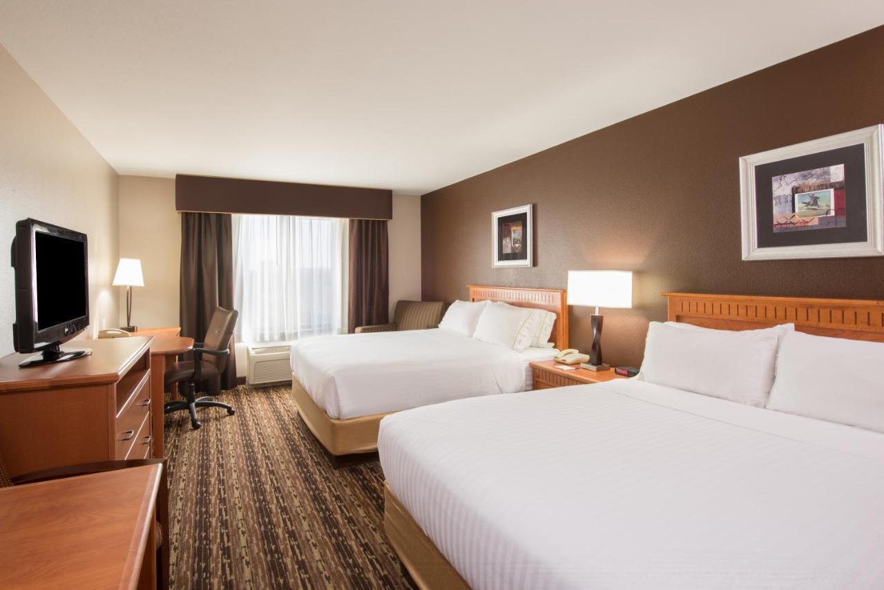 Holiday Inn Express & Suites Douglas By Ihg Exterior foto